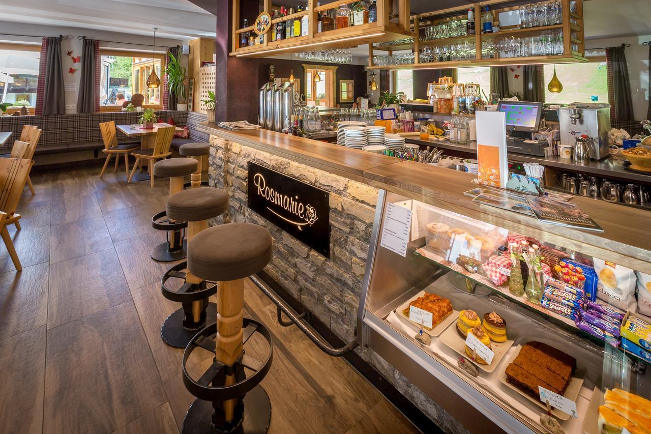 פלדרס Hotel Restaurant Rosmarie מראה חיצוני תמונה